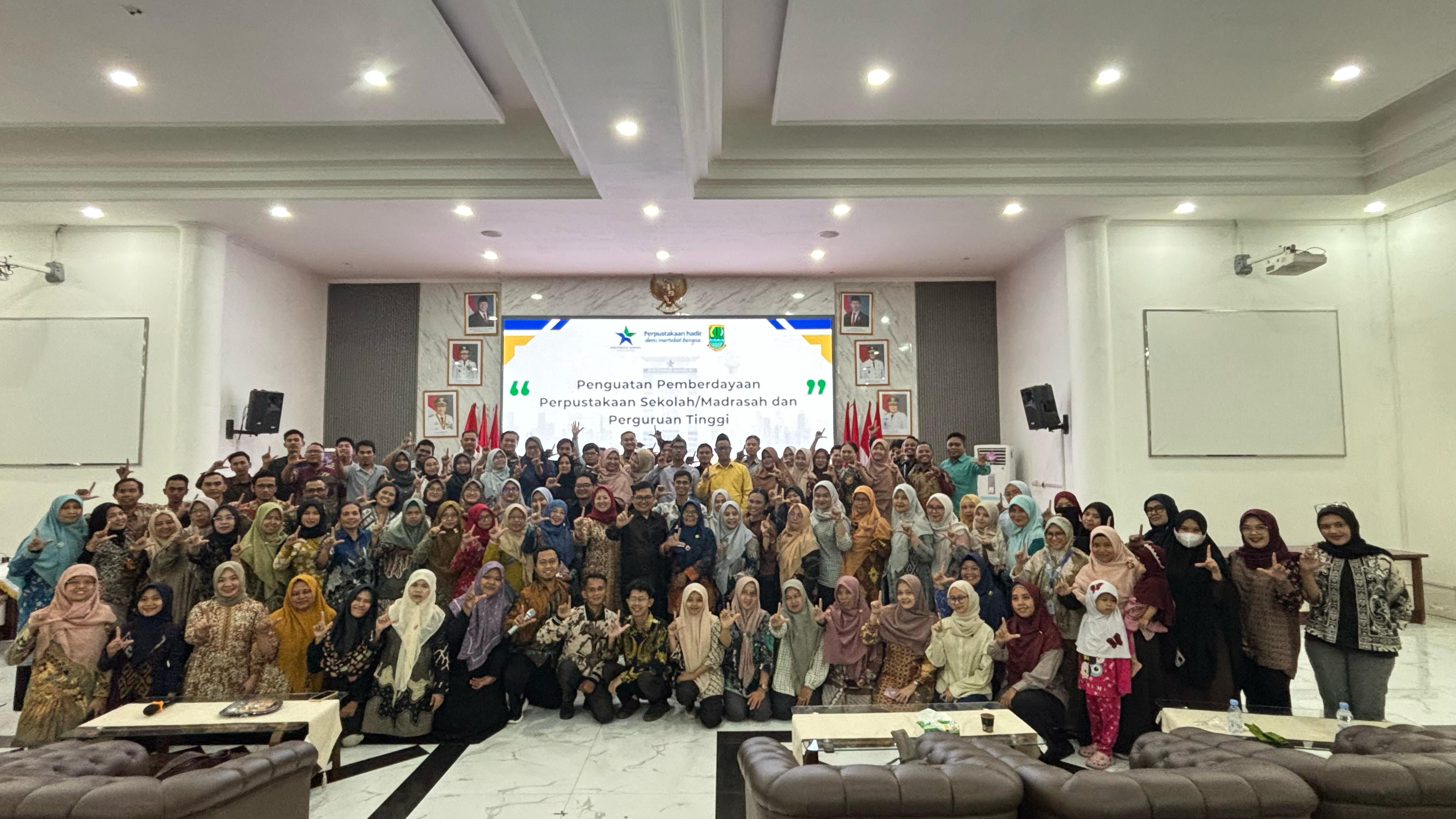 Pustakawan Perpustakaan Universitas Bina Sarana Informatika Turut Berpartisipasi Dalam Kegiatan Penguatan Pemberdayaan Perpustakaan Sekolah/Madrasah dan Perguruan Tinggi