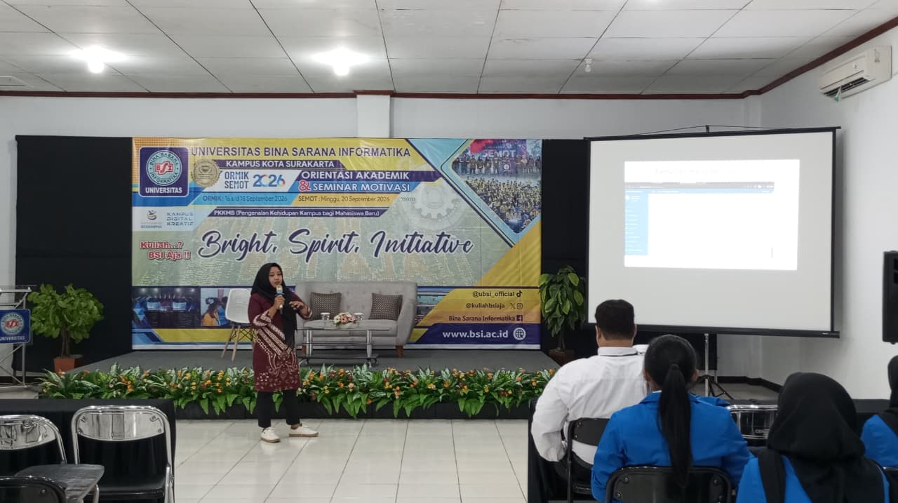 ORMIK UBSI Surakarta Kenalkan Layanan Perpustakaan