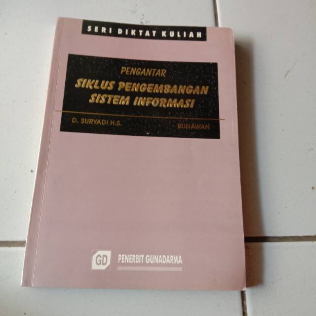 Pengantar siklus pengembangan sistem informasi
