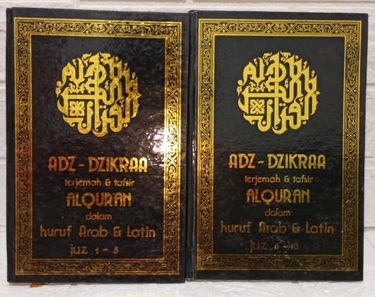 Adz-dsikraa terjemah dan tafsir alqurna dalam huruf arab dan latin,